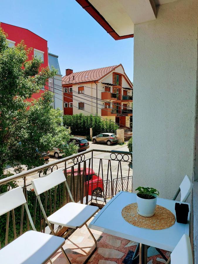 Makabo-Apartment In House Скопие Екстериор снимка