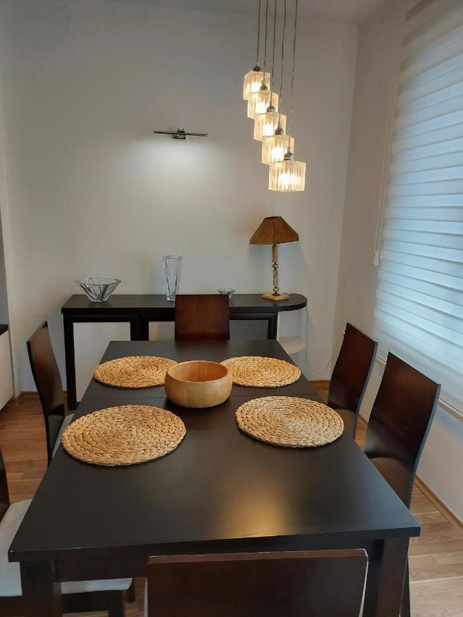 Makabo-Apartment In House Скопие Екстериор снимка
