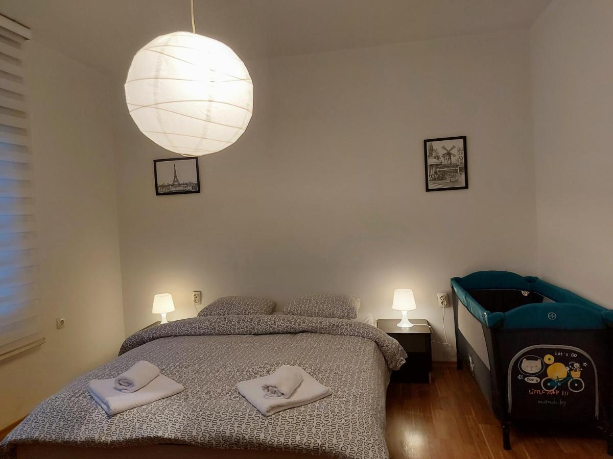 Makabo-Apartment In House Скопие Екстериор снимка